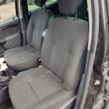 Sedile anteriore sx DACIA DUSTER  del 2012