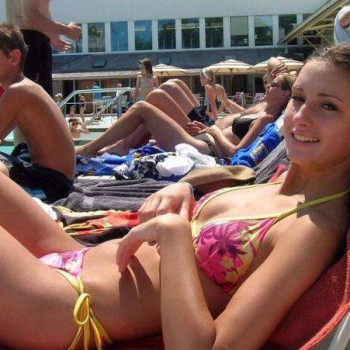 cerco amico che diventera il mio compagno