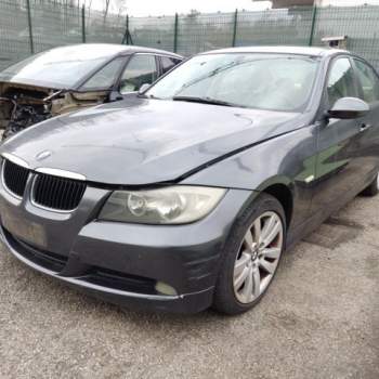 Ricambi BMW 320D E90 1995cc TD  del 2006