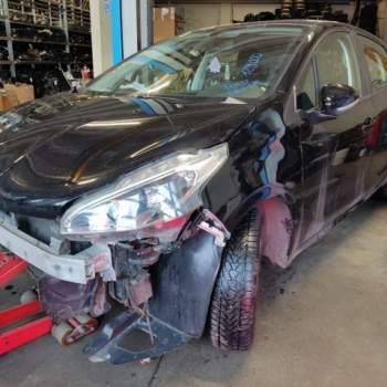 Ricambi PEUGEOT 208 1560cc HDI  del 2017