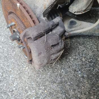 Pinza freno ant sx NISSAN NAVARA 4X4 2.5cc 2008