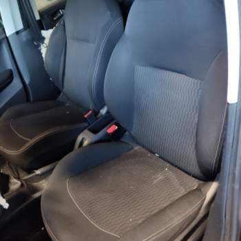 Sedile anteriore sx PEUGEOT 208  del 2017