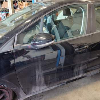 Porta anteriore sx nuda PEUGEOT 208  del 2017