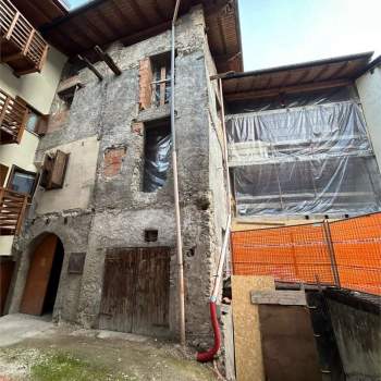 2 locali a Besenello