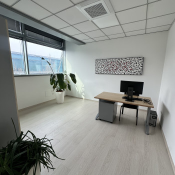 POSTAZIONE CO-WORKING IN AFFITTO A MESTRE