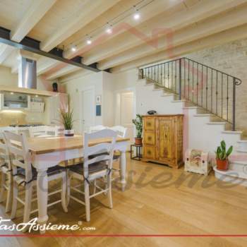 Trifamiliare in vendita a Borso del Grappa (Treviso)