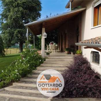 Villa - Casa Singola e Appartamento CAS671 a Paese