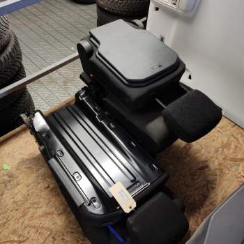 Sedile anteriore dx CITROEN BERLINGO  del 2024