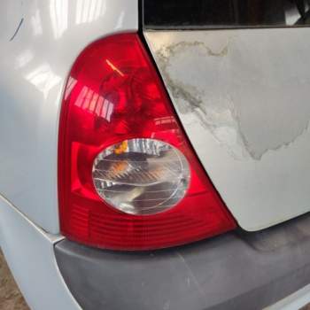 Fanale posteriore sinistro RENAULT CLIO  del 2004