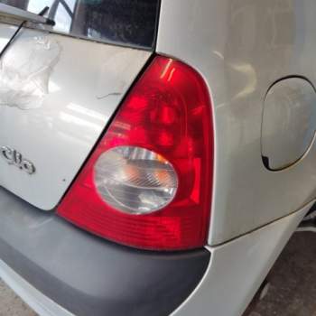 Fanale posteriore destro RENAULT CLIO  del 2004