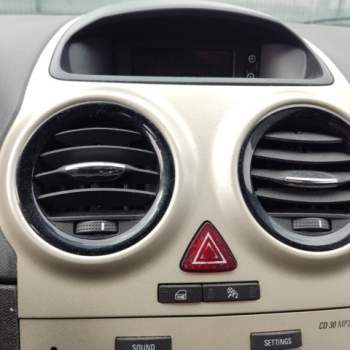 Bocchetta clima centrale OPEL CORSA D  del 2008