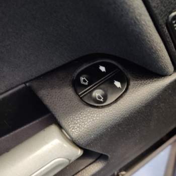 Comando vetri ant sx FORD FUSION  del 2010