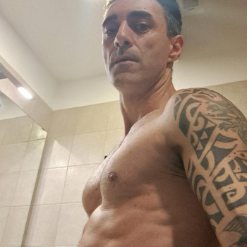 Cerco conoscenze femminili a milano o dintorni