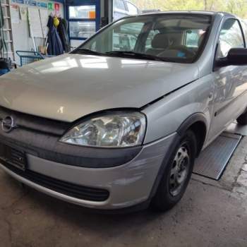 Ricambi OPEL CORSA C 973cc benzina  del 2003