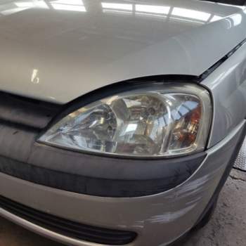 Proiettore sinistro OPEL CORSA C  del 2003