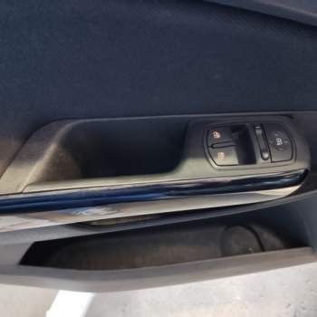 Comando vetri ant sx OPEL CORSA D  del 2014