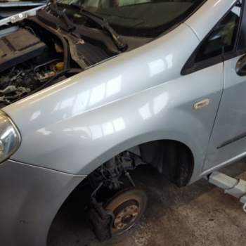 Parafango sinistro FIAT GRANDE PUNTO  del 2006