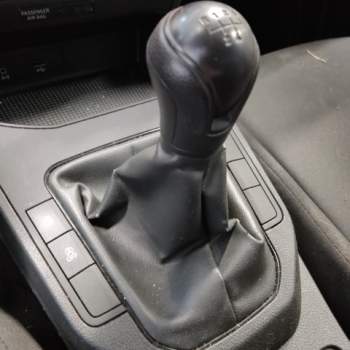 Leva cambio SEAT IBIZA 999cc benzina  del 2018