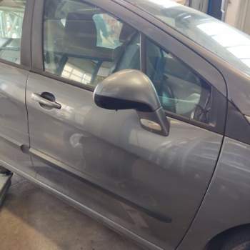 Porta anteriore dx nuda PEUGEOT 308  del 2010