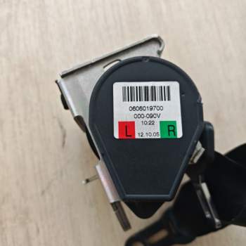 Cintura posteriore sx BMW 330  del 2005