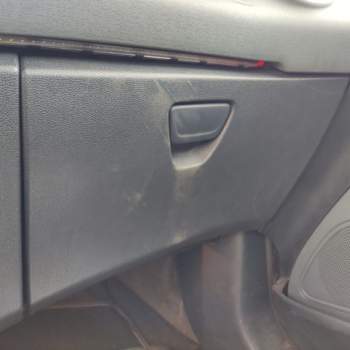 Cassetto portaoggetti FORD FIESTA  del 2010