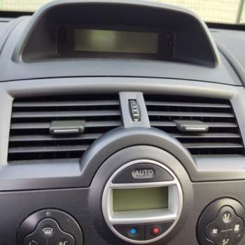 Bocchetta clima centrale RENAULT MEGANE  del 2006