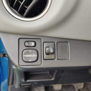 Comandi specchietti TOYOTA YARIS  del 2016