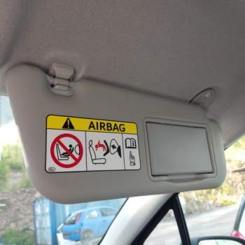 Aletta parasole destra TOYOTA YARIS  del 2016