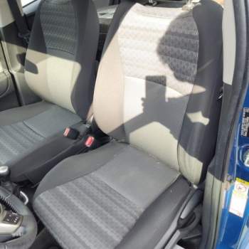 Sedile anteriore sx TOYOTA YARIS  del 2016
