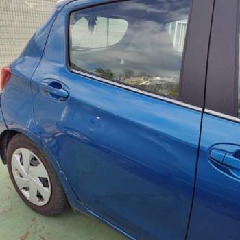 Porta posteriore dx TOYOTA YARIS  del 2016