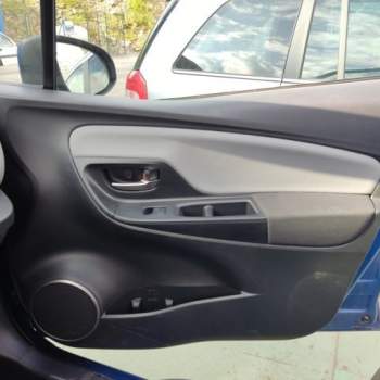 Pannello porta ant dx TOYOTA YARIS  del 2016