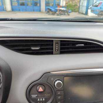 Bocchetta clima centrale TOYOTA YARIS  del 2016