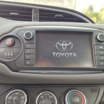 Autoradio TOYOTA YARIS  del 2016