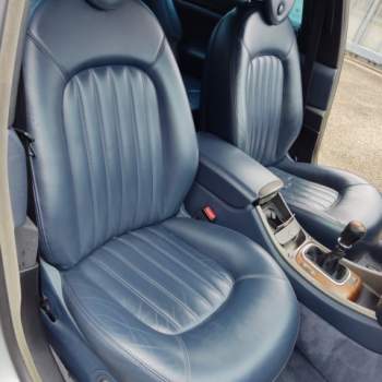 Sedile anteriore dx LANCIA THESIS  del 2003