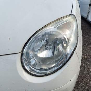 Proiettore sinistro KIA PICANTO  del 2009