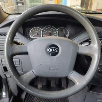 Volante KIA CARENS  del 2005