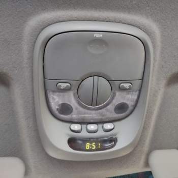 Plafoniera anteriore KIA CARENS  del 2005