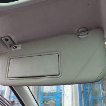Aletta parasole sinistra NISSAN QASHQAI  del 2010