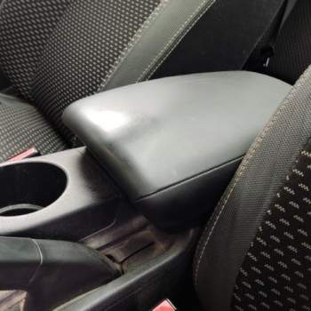 Poggia braccio NISSAN QASHQAI  del 2010