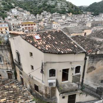 Casa singola in vendita a Modica (Ragusa)