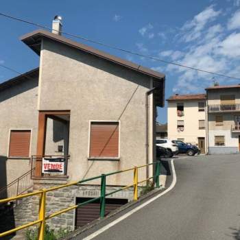 Bifamiliare in vendita a Cercino (Sondrio)