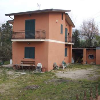 Villa in vendita a Apice (Benevento)