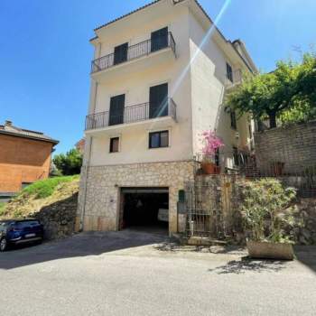 Casa singola in vendita a Frosinone (Frosinone)