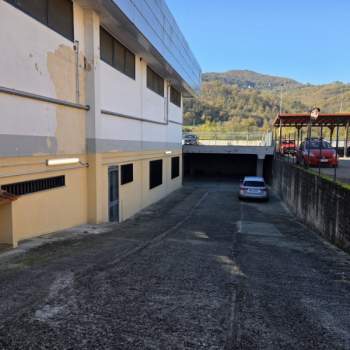 Magazzino in affitto a Aulla (Massa-Carrara)