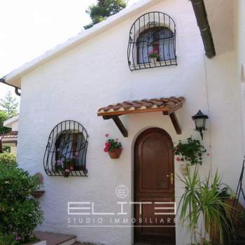 Casa a schiera in vendita a Numana (Ancona)