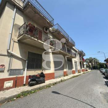 Attivita commerciale in affitto a Pace del Mela (Messina)