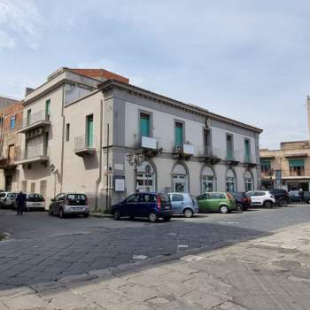 Negozio in vendita a Barcellona Pozzo di Gotto (Messina)
