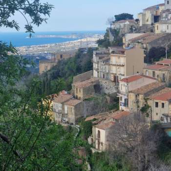 Casa singola in vendita a Castroreale (Messina)