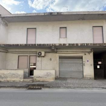 Casa singola in vendita a Terme Vigliatore (Messina)