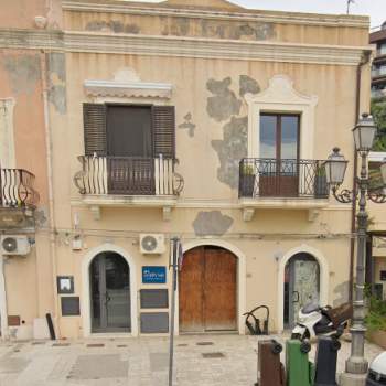 Magazzino in vendita a Milazzo (Messina)